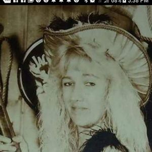 Meet your Posher, Kim